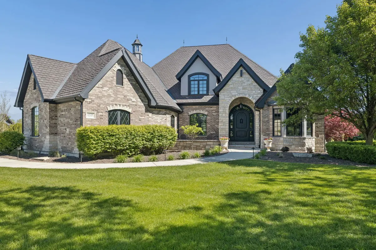 12526 Surrey Court