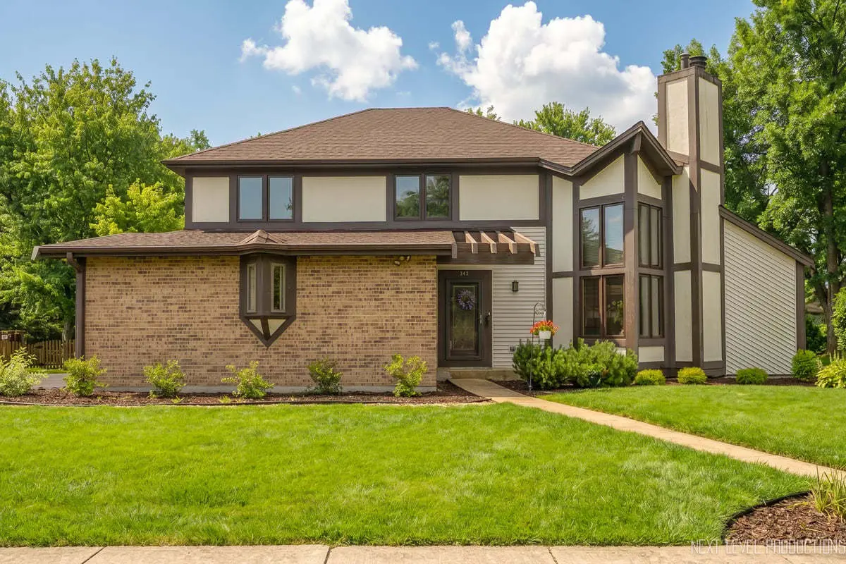 942 Montgomery Court