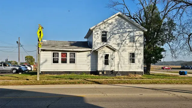 2000 Illinois Route 84 Route