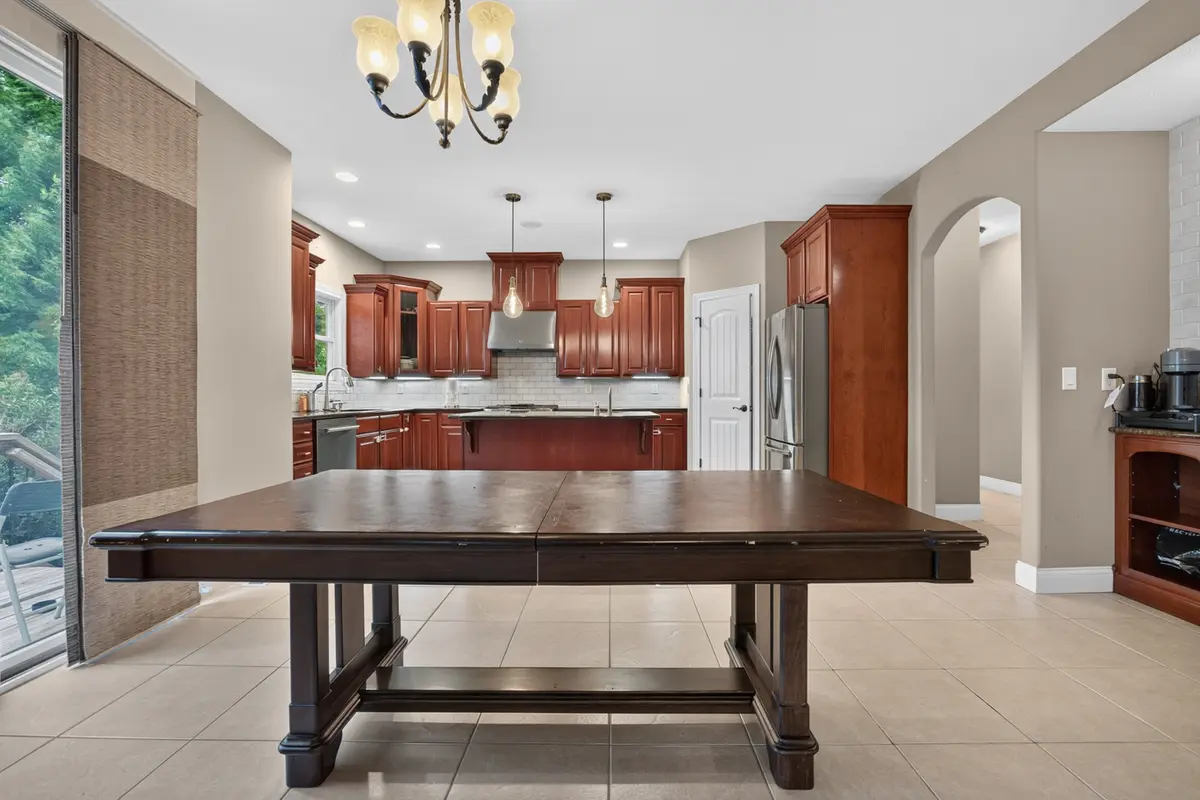 2713 Piney Run