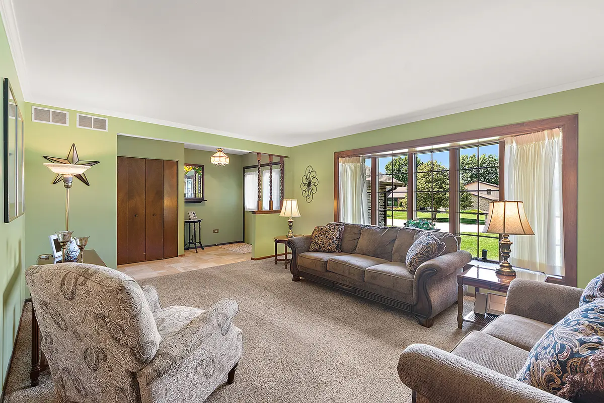 12551 W Martingale Lane