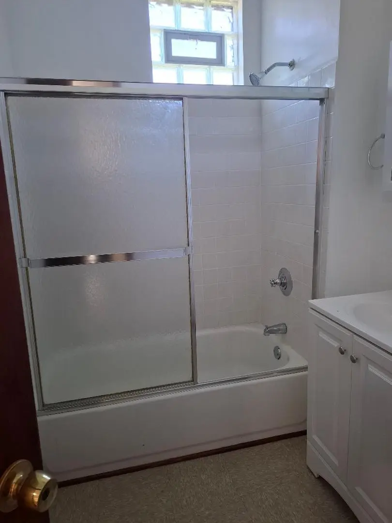1314 W 51st Street