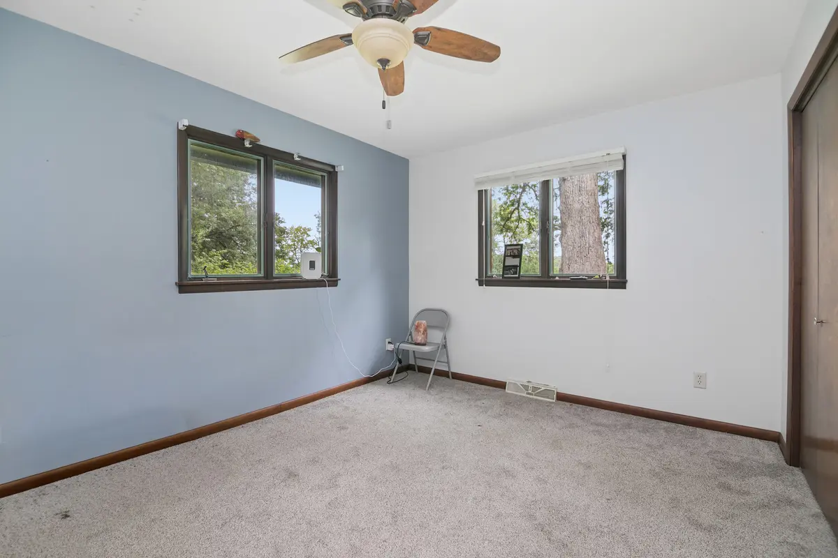 7273 N 16000 E Road