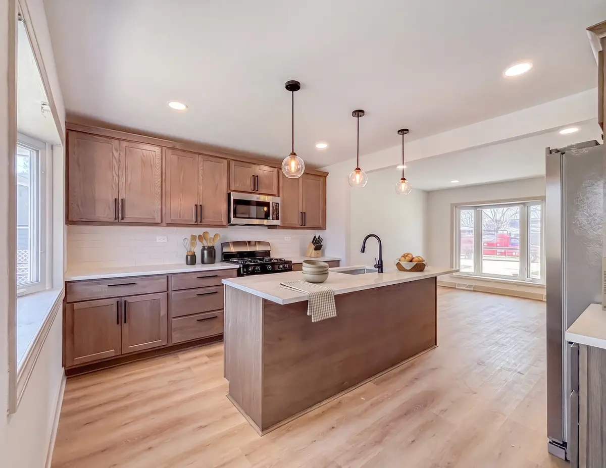 127 N Cedar Lane
