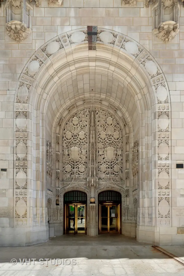 435 N Michigan Avenue