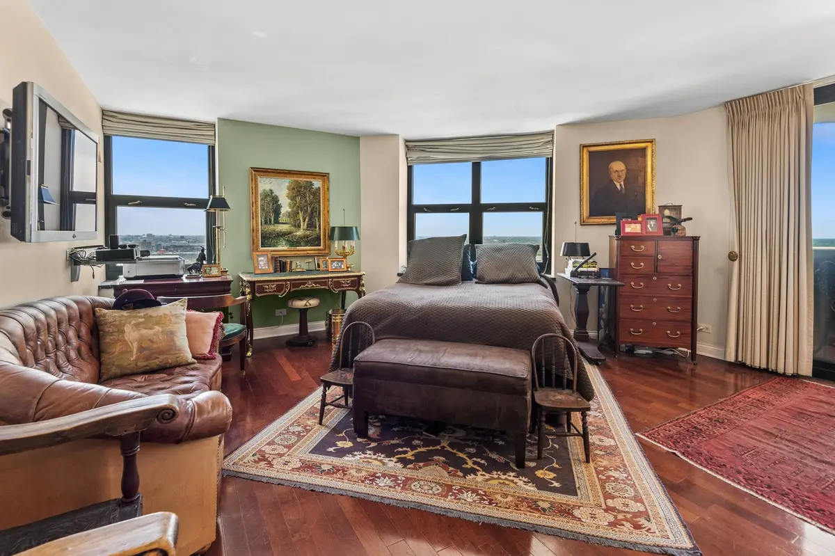 3660 N Lake Shore Drive