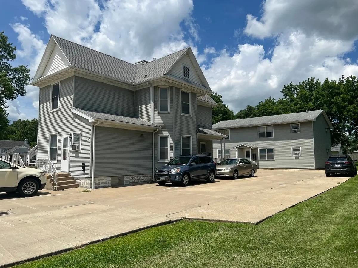 209-215 E Marsile Street