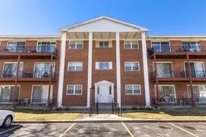 6135 W 94th Street