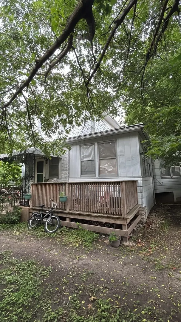 1112 Fulton Street