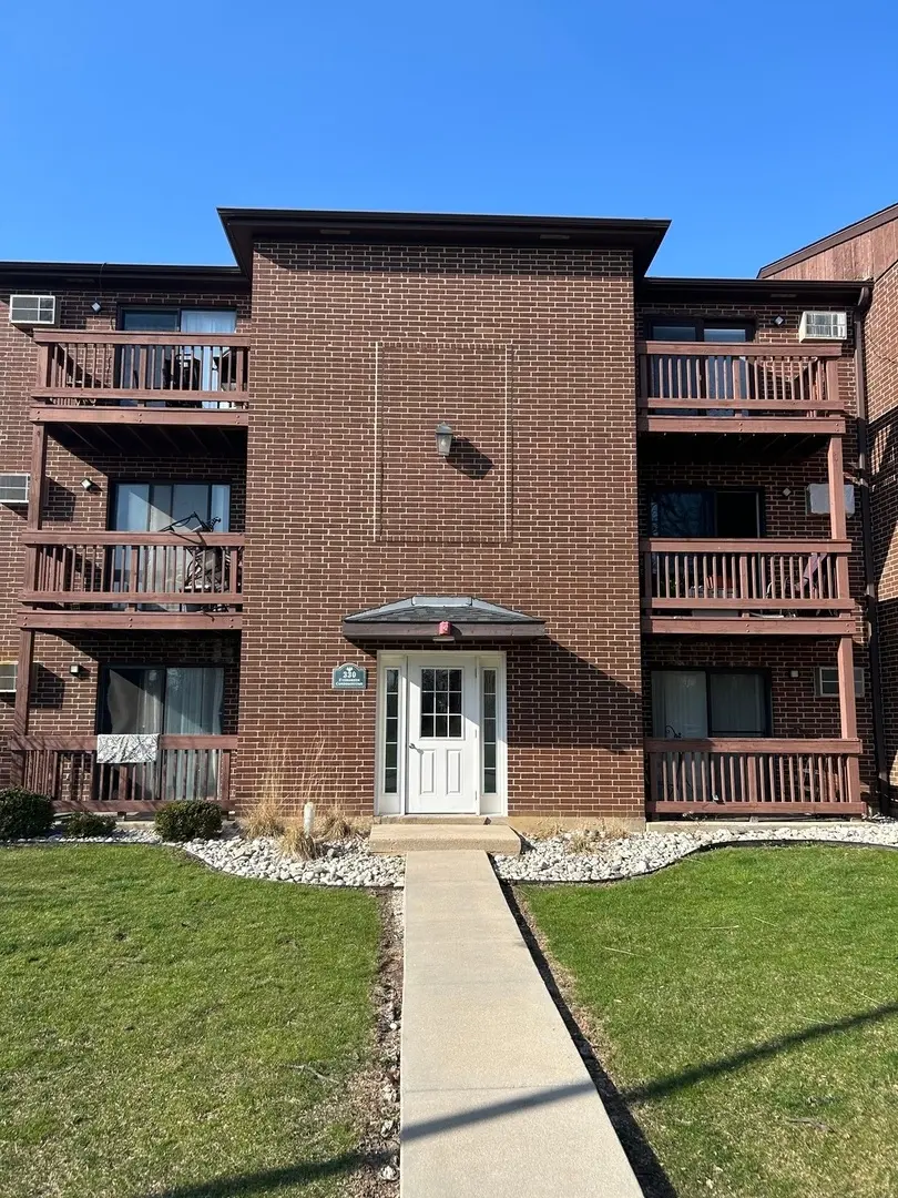 330 Shorewood Drive