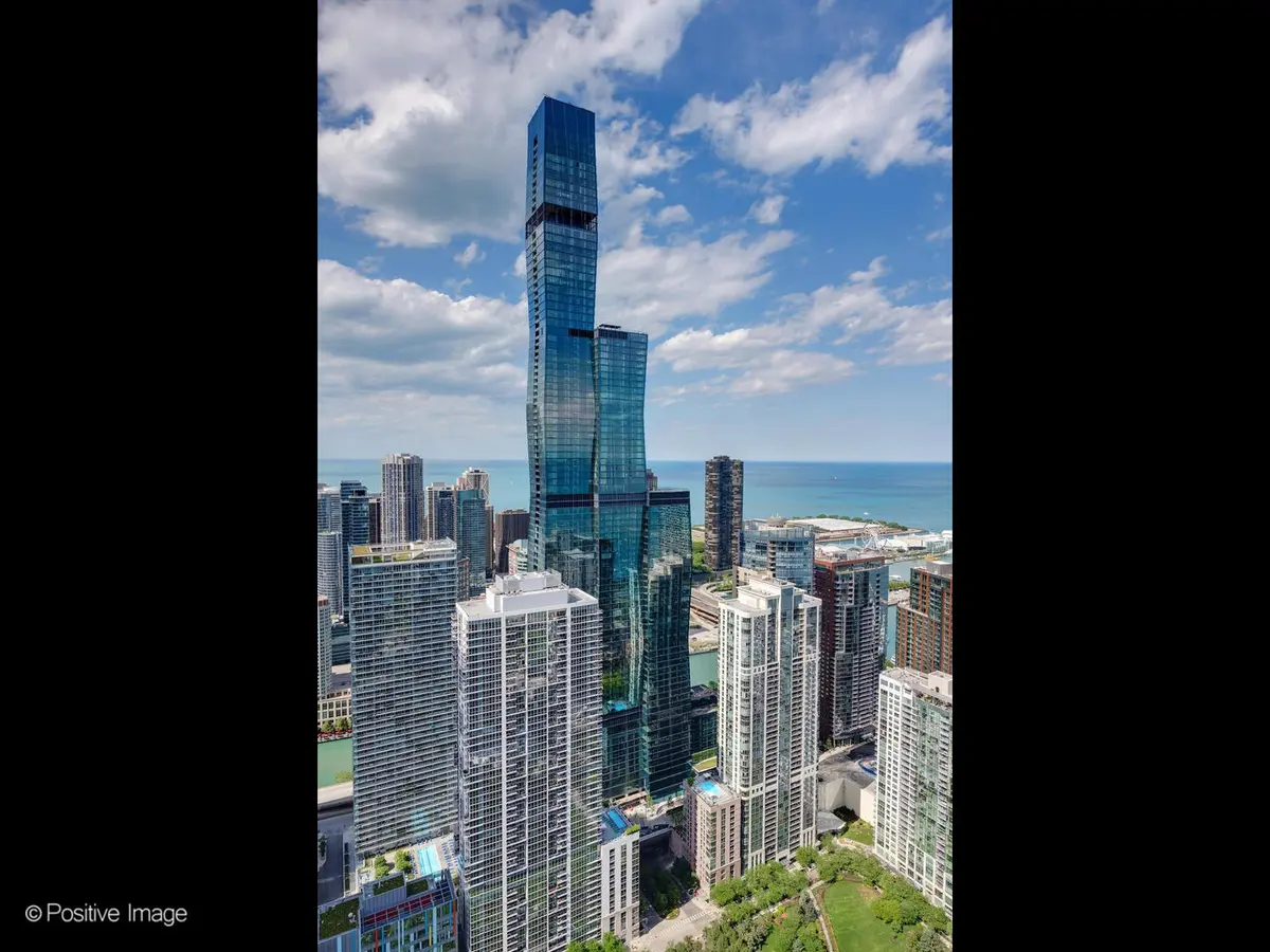 363 E Wacker Drive