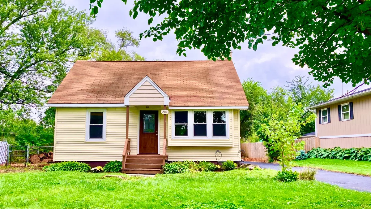 207 Village Road