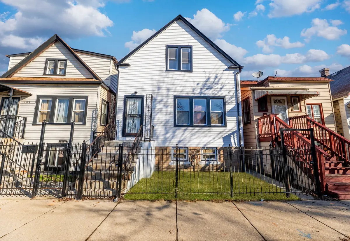 4924 W Congress Parkway