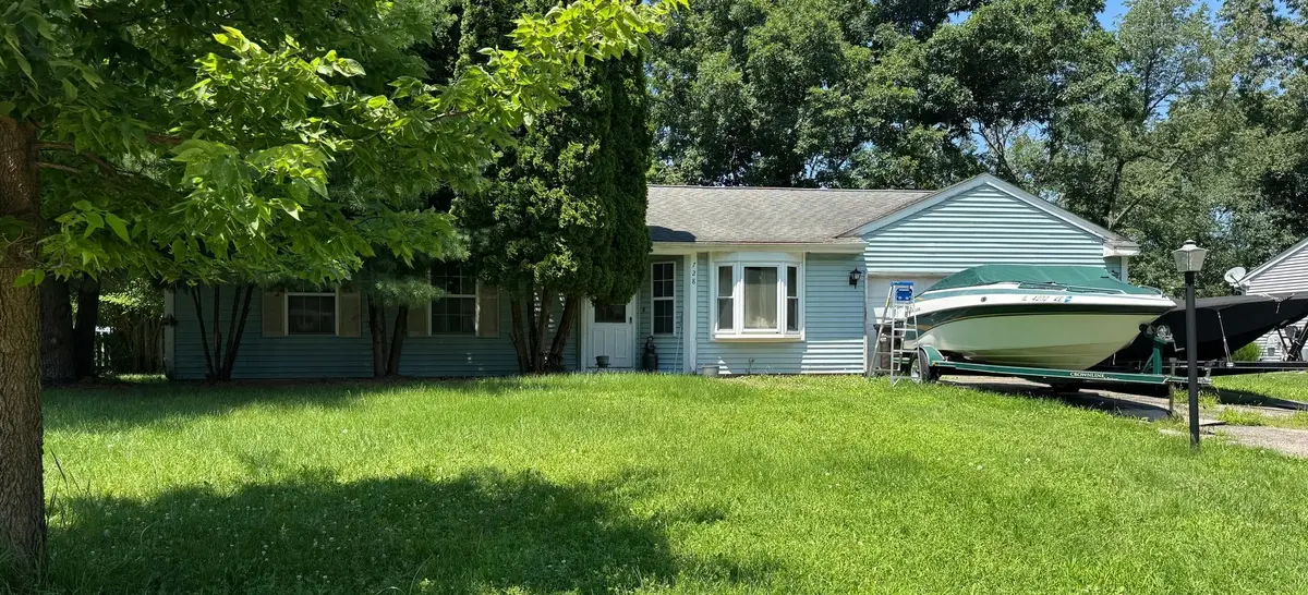 728 Nottingham Court