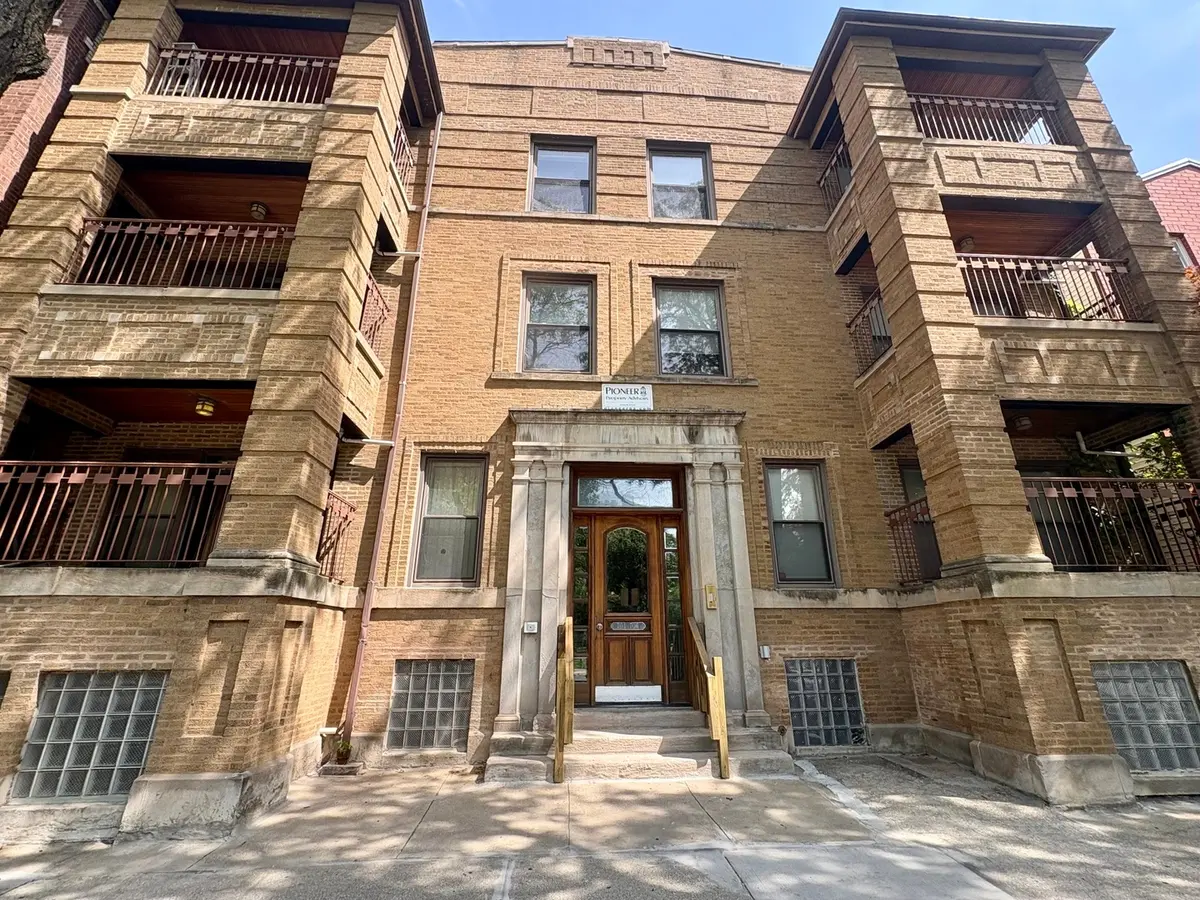 706 E 51st Street