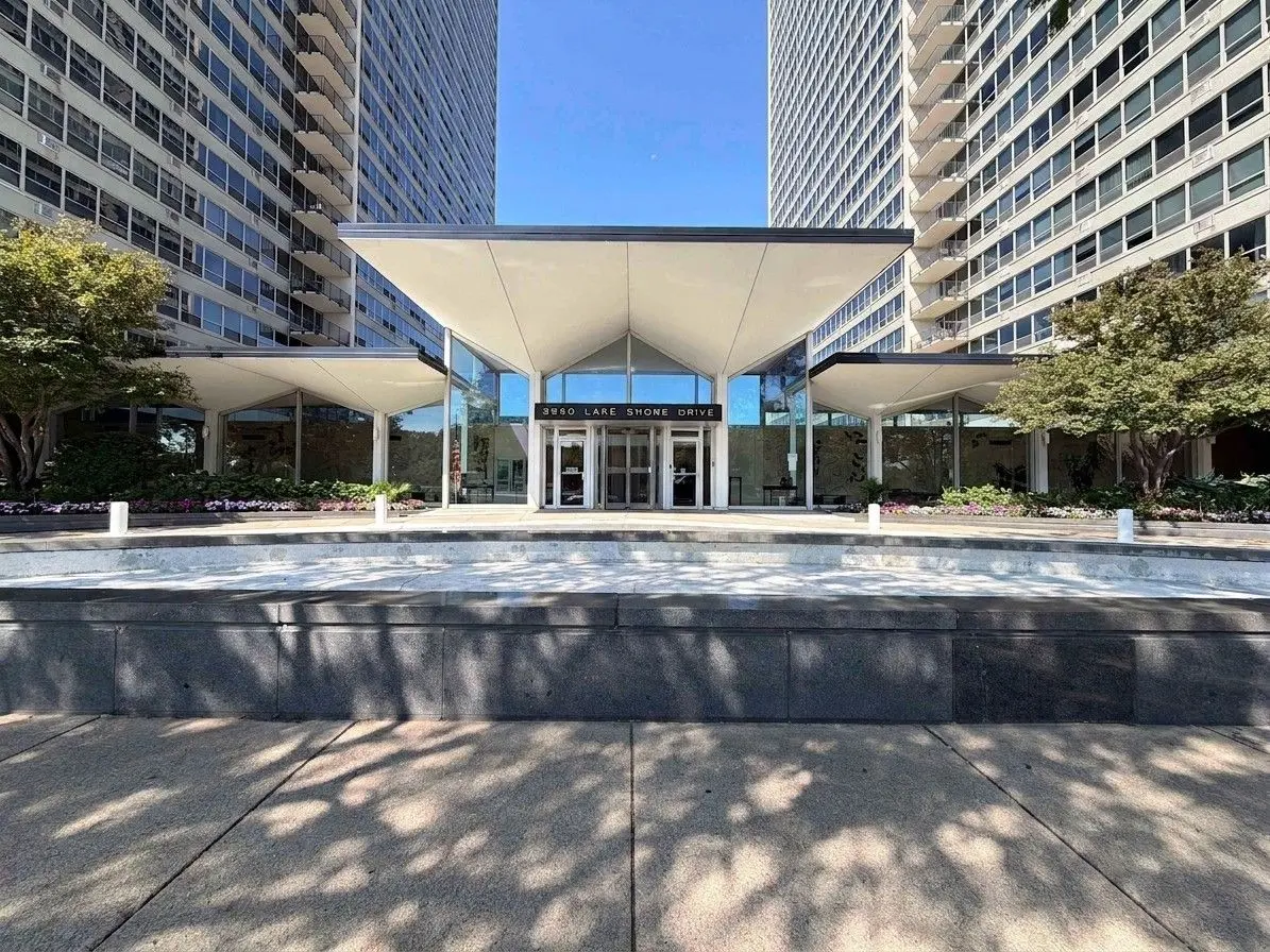 3550 N Lake Shore Drive