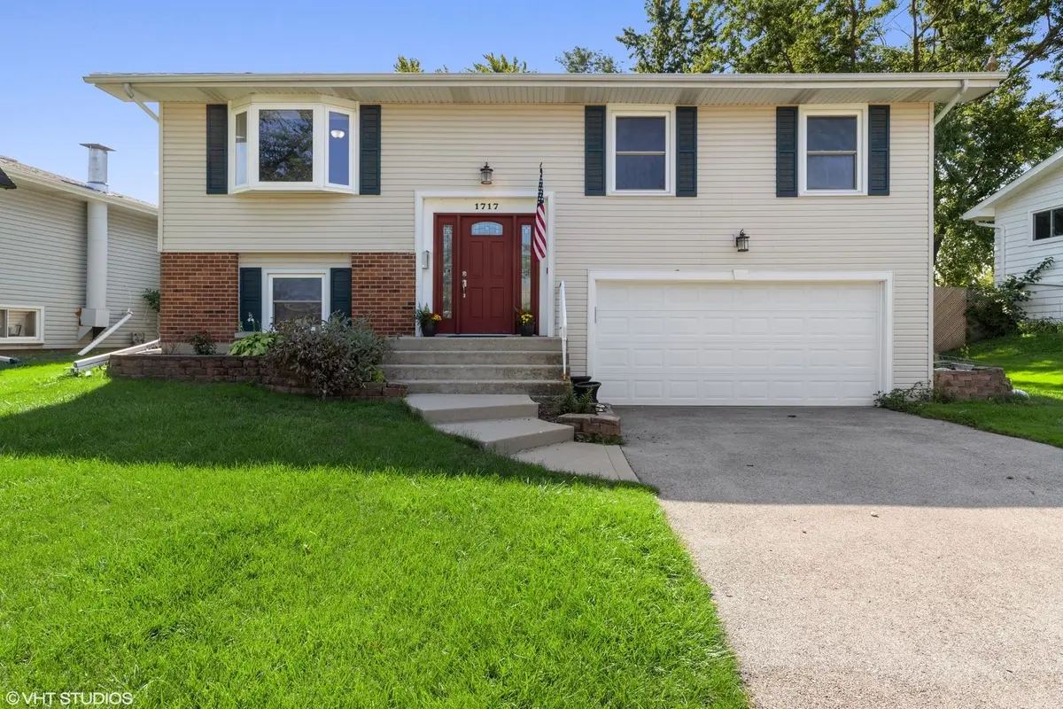 1717 Glen Lake Road