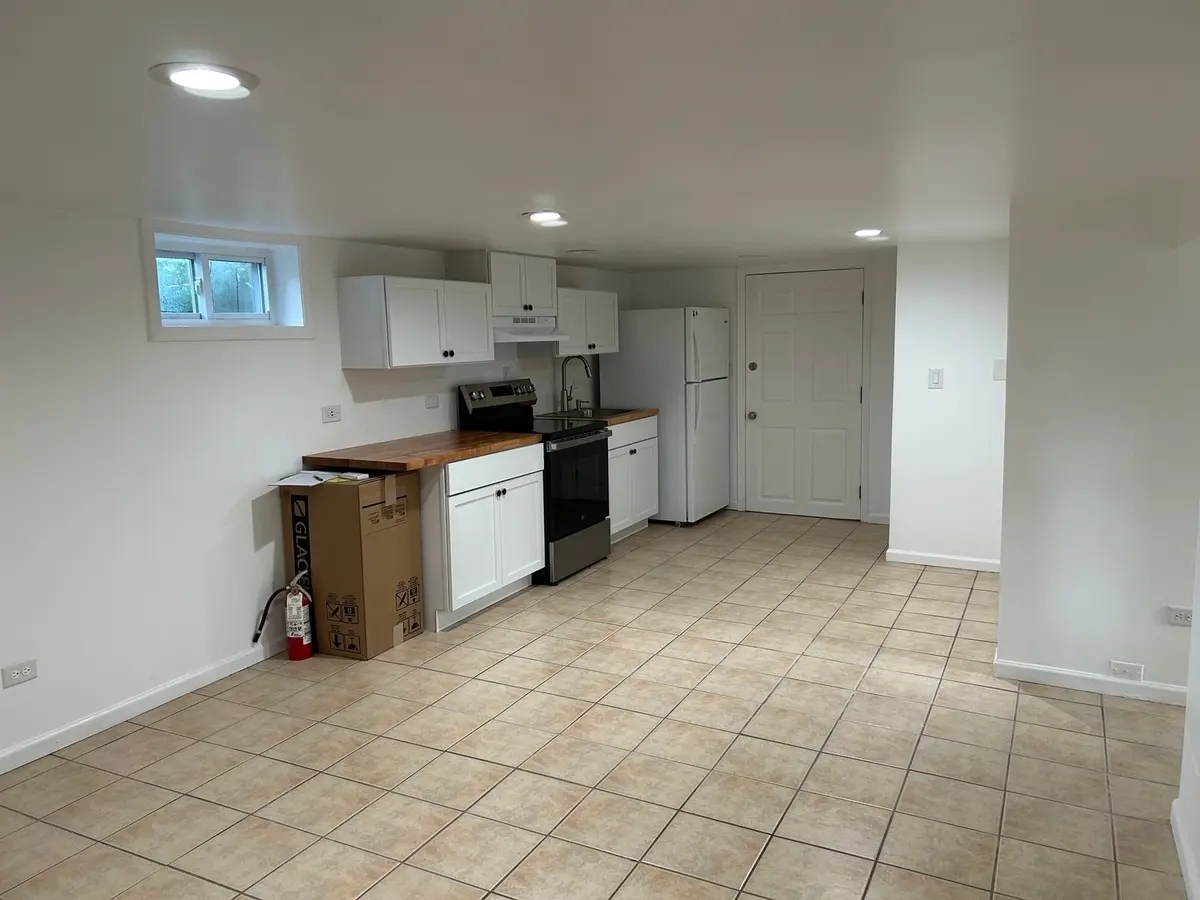 25080 W Il  173 Route