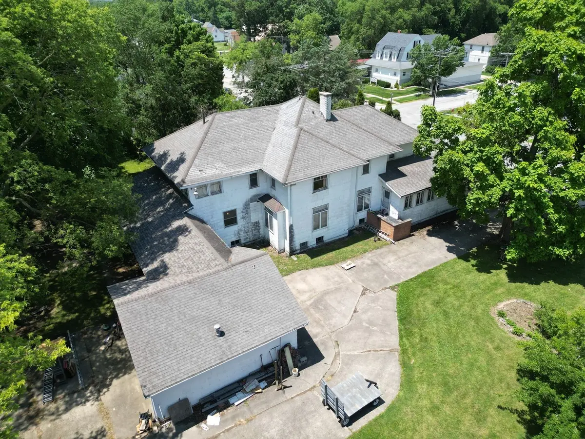 108 W Jones Street