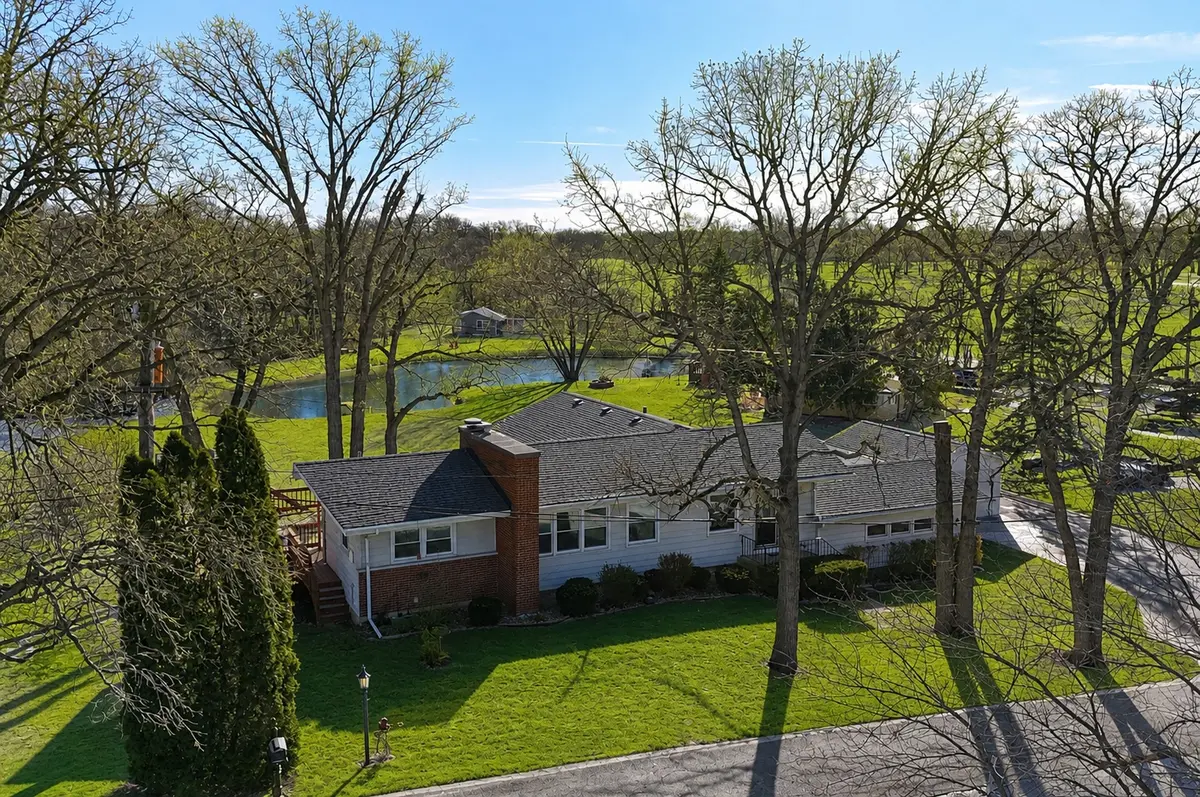 13 Riegel Oaks Lane