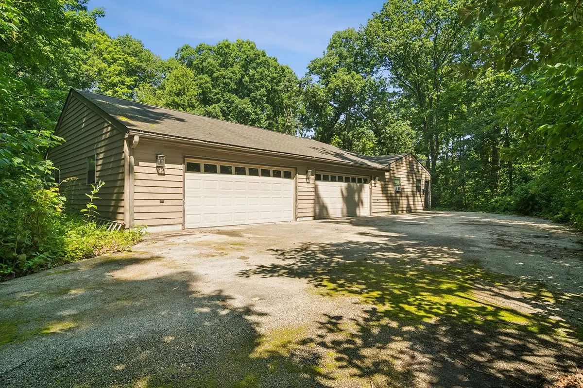3195 Deerfield Road