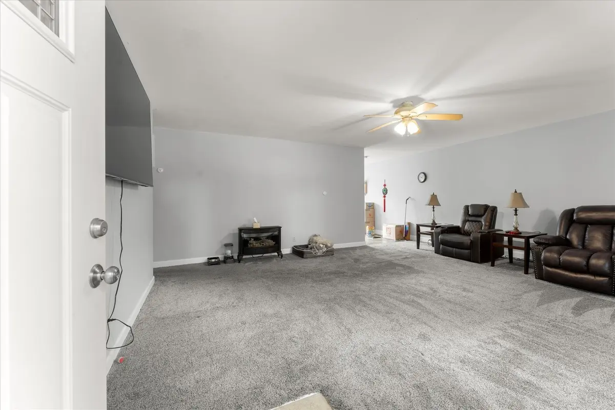 1416 Scottsdale Drive
