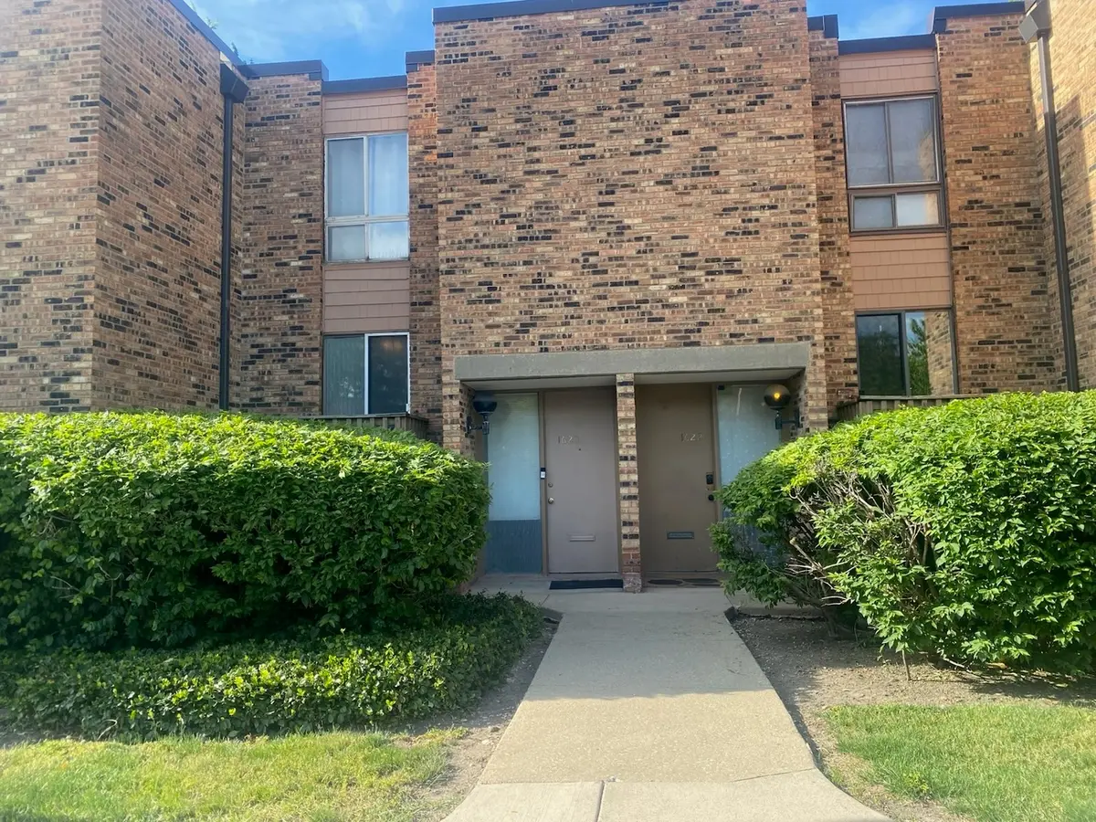 1620 Waxwing Court