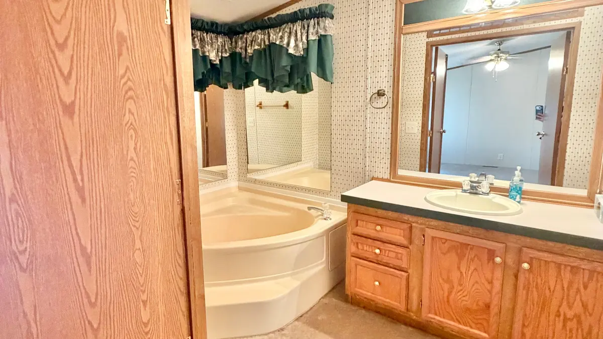 459 Meadowlark Circle