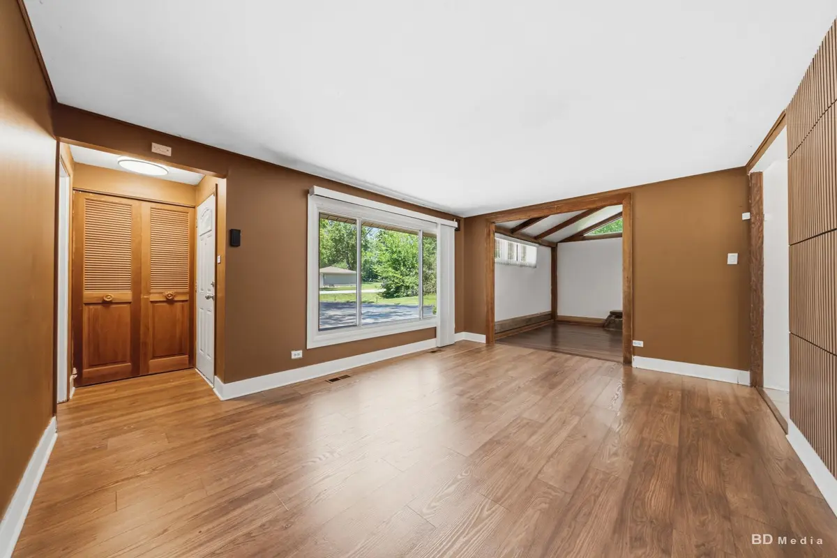 18055 Thomas Lane