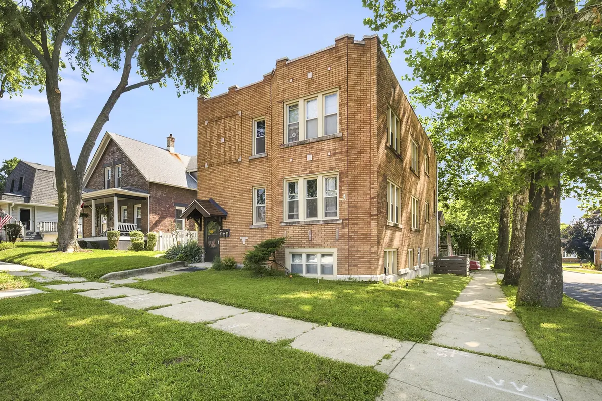 900 Wilcox Street
