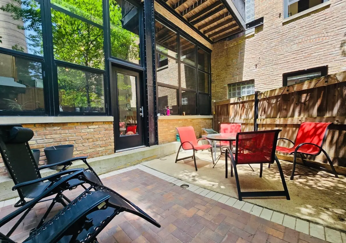 226 N Clinton Street