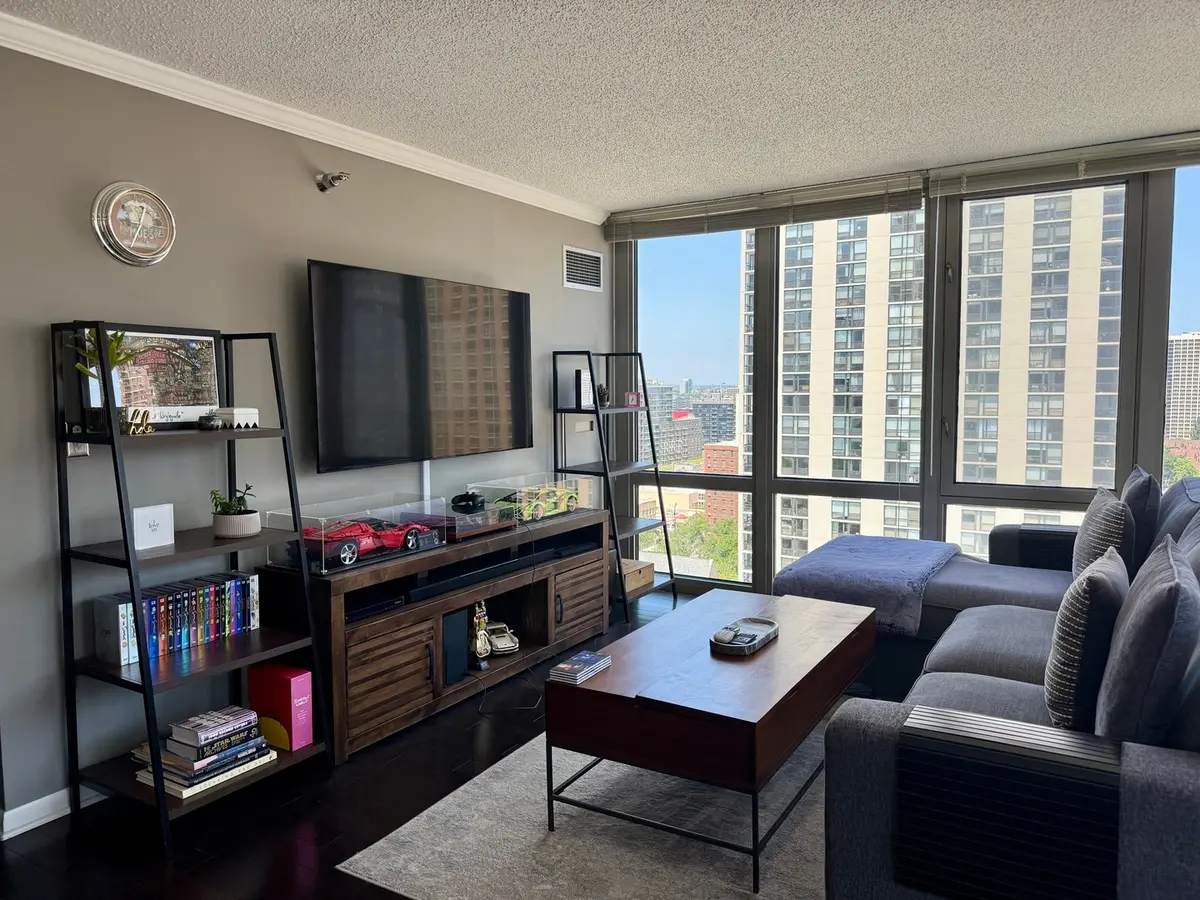 111 W Maple Street