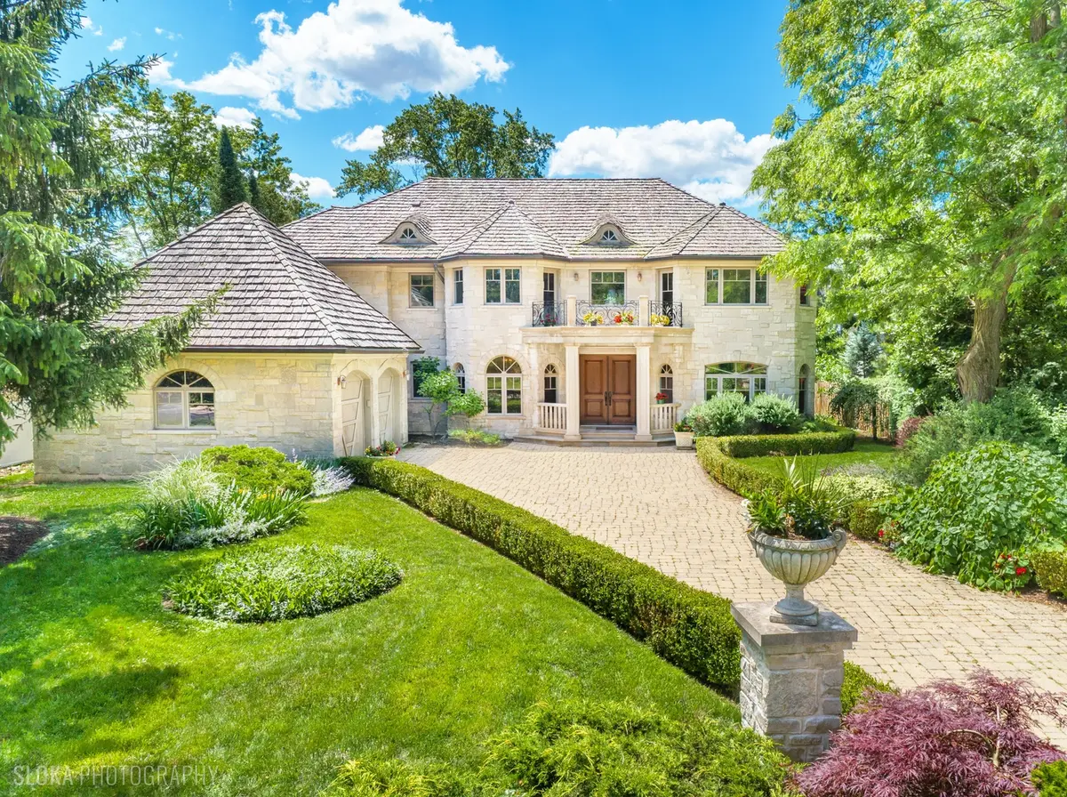 1009 Kings Lane