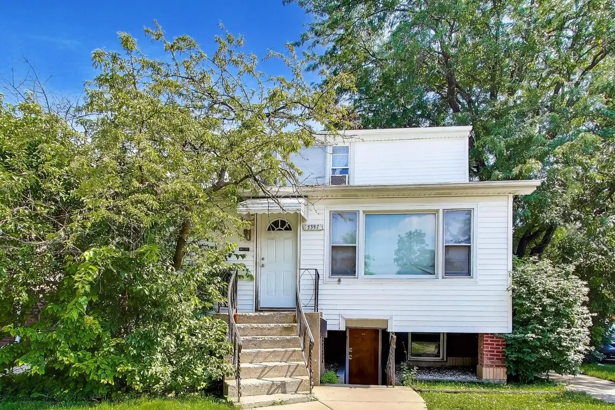 5357 W Waveland Avenue