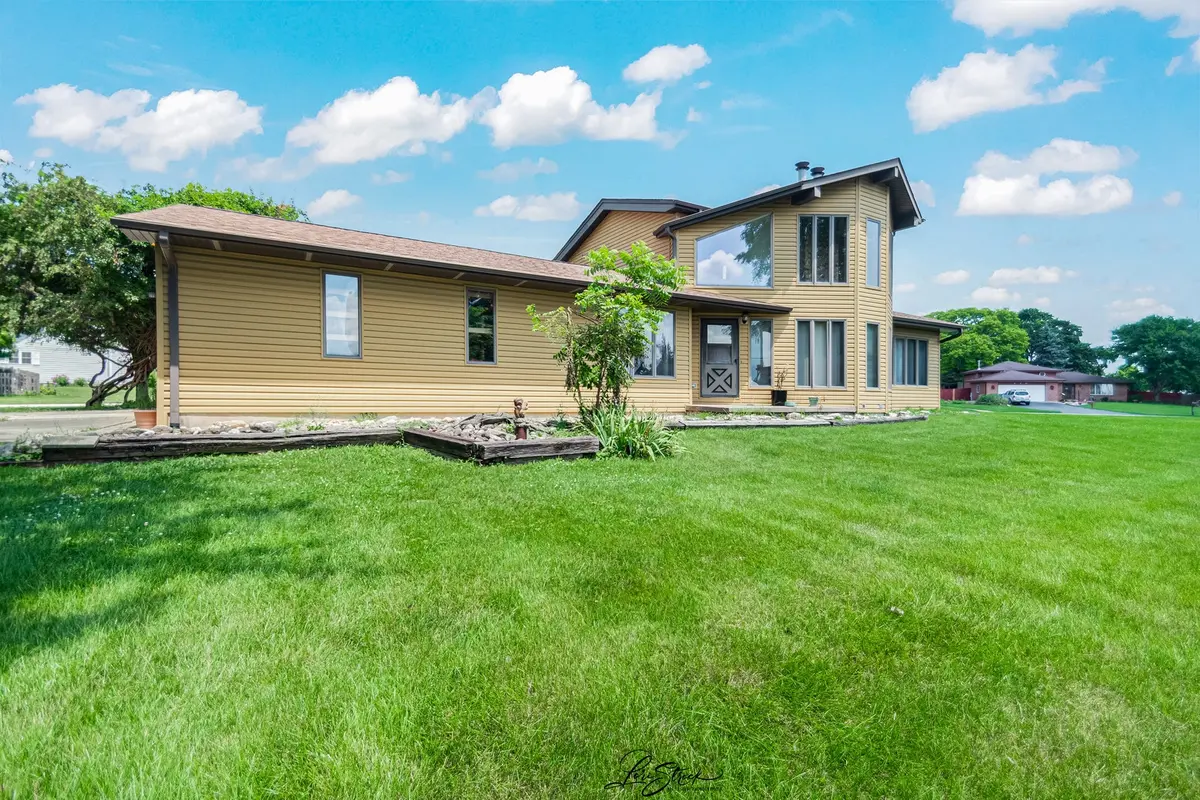 416 Auburn Court