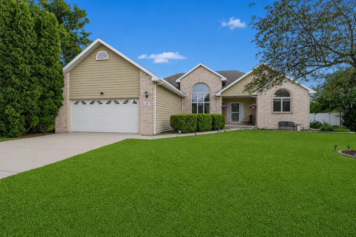 219 Greenbriar Lane