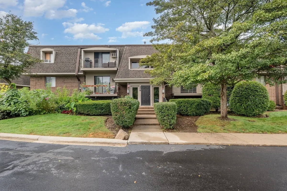 208 E Bailey Road