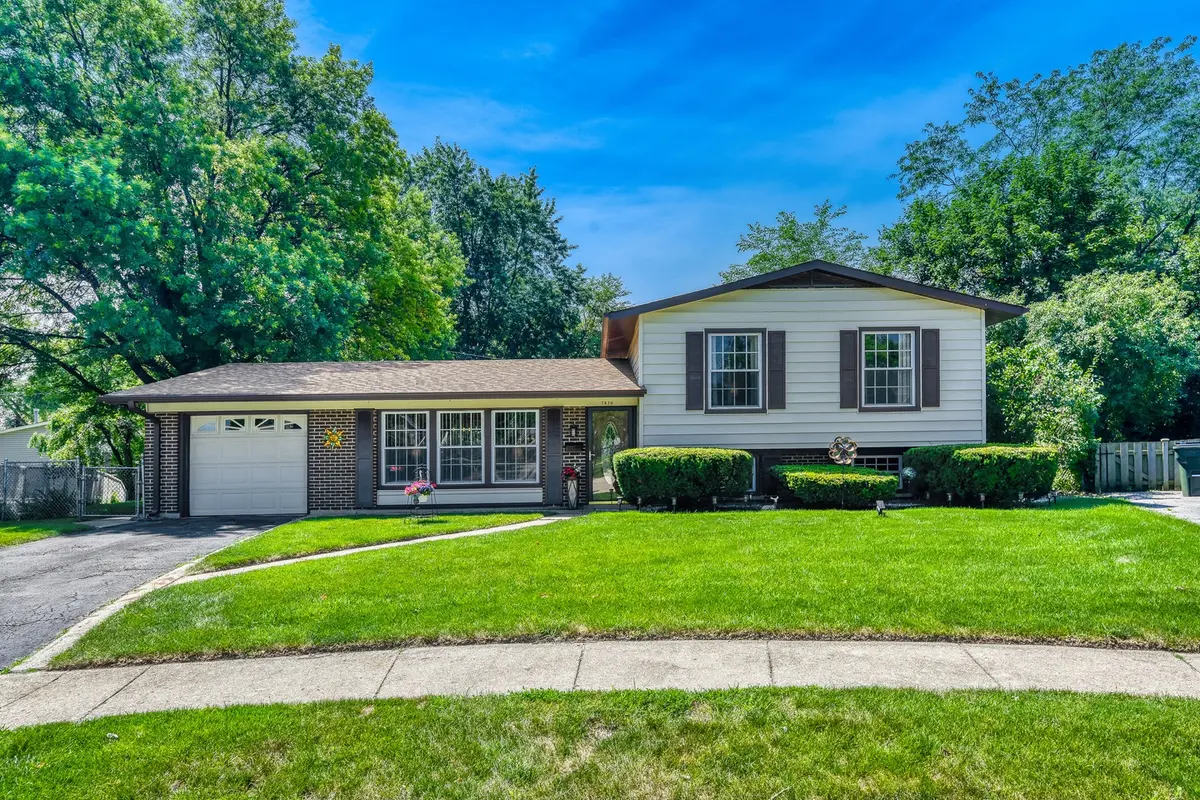 7820 Pebblebrook Circle