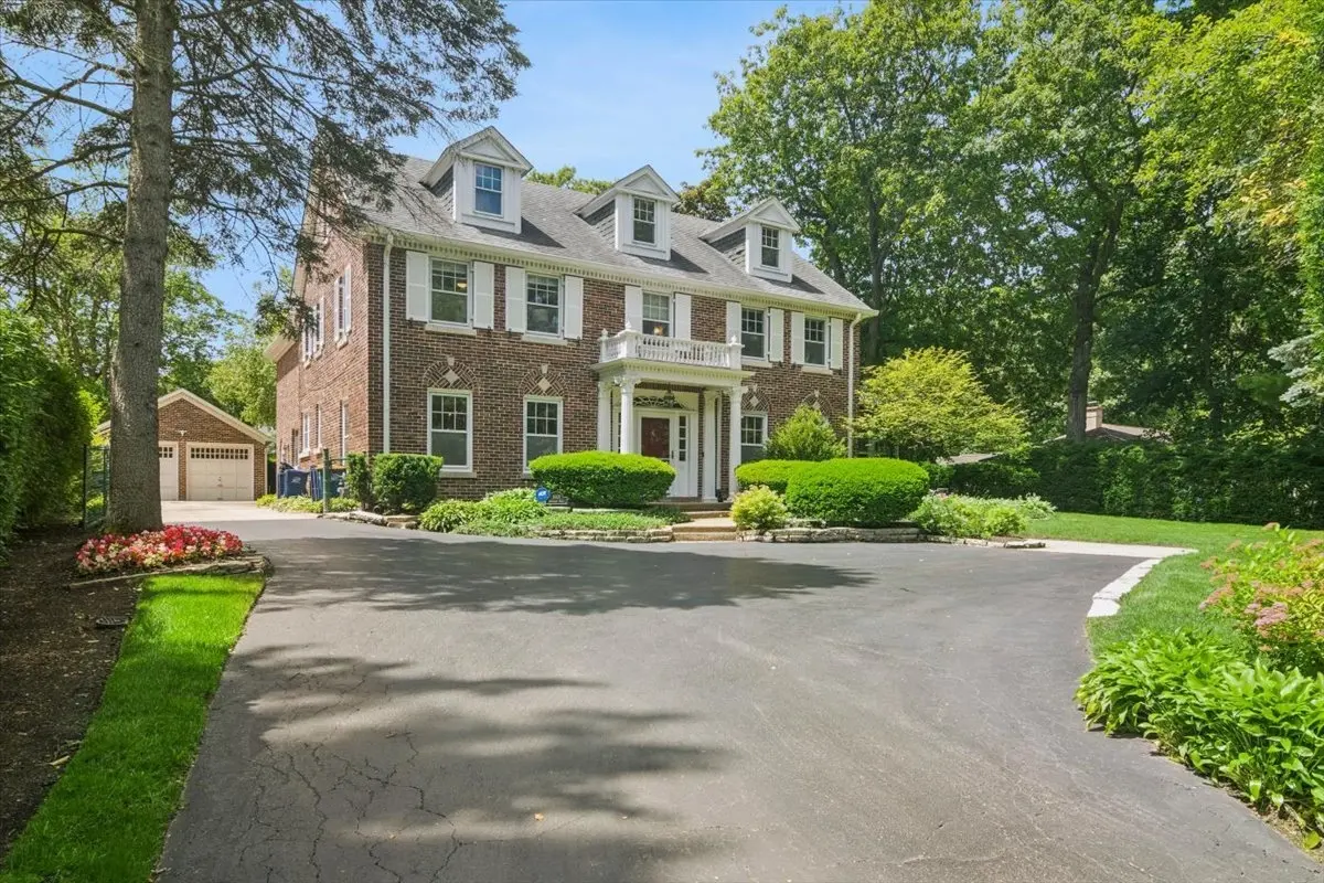 1448 Sheridan Road