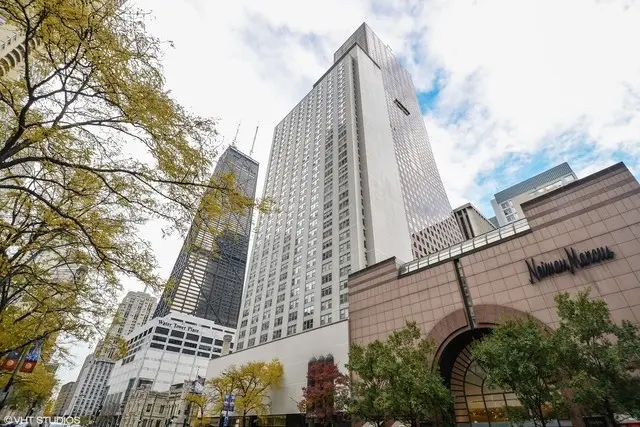 777 N Michigan Avenue