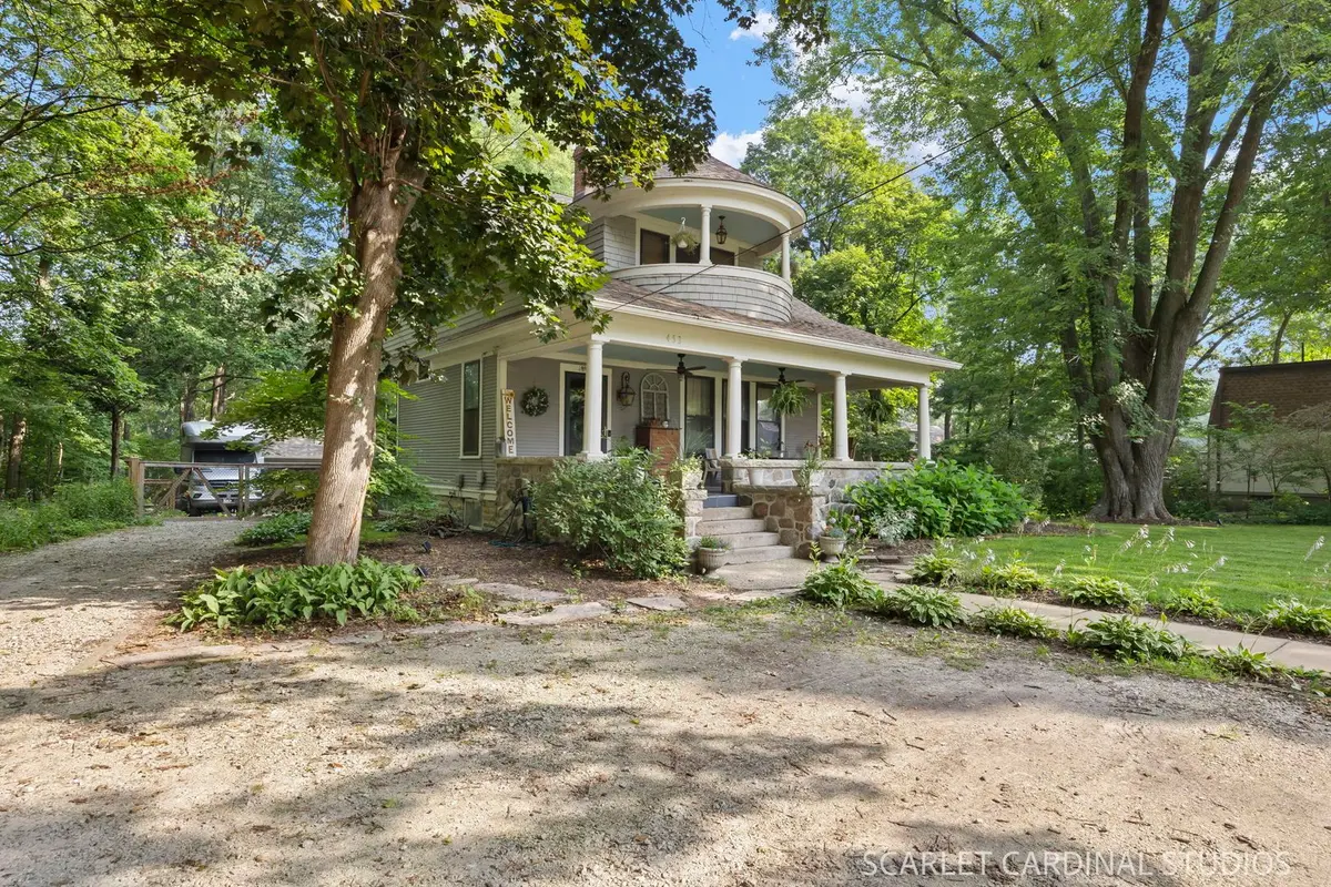 453 Main Street