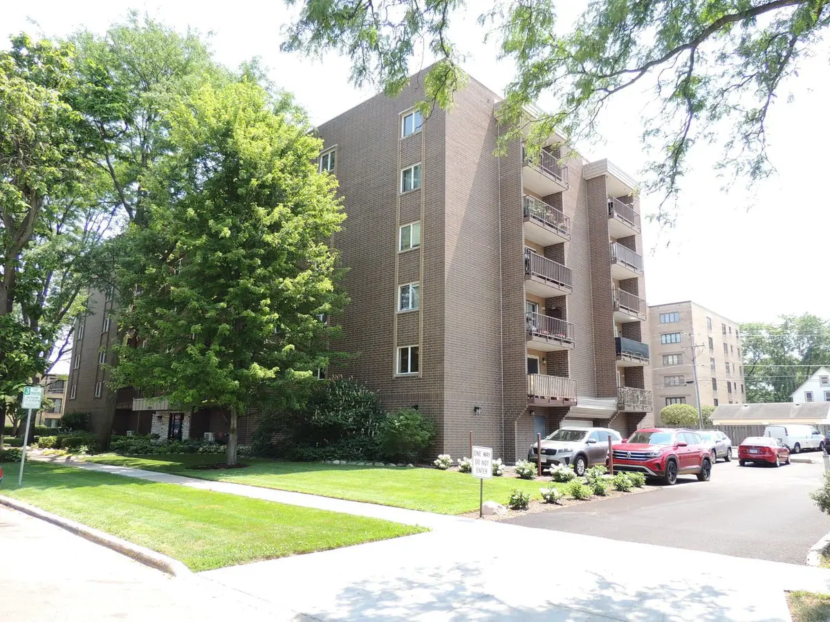 1365 Ashland Avenue