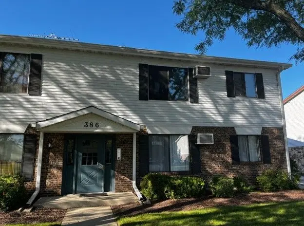 386 Echo Lane