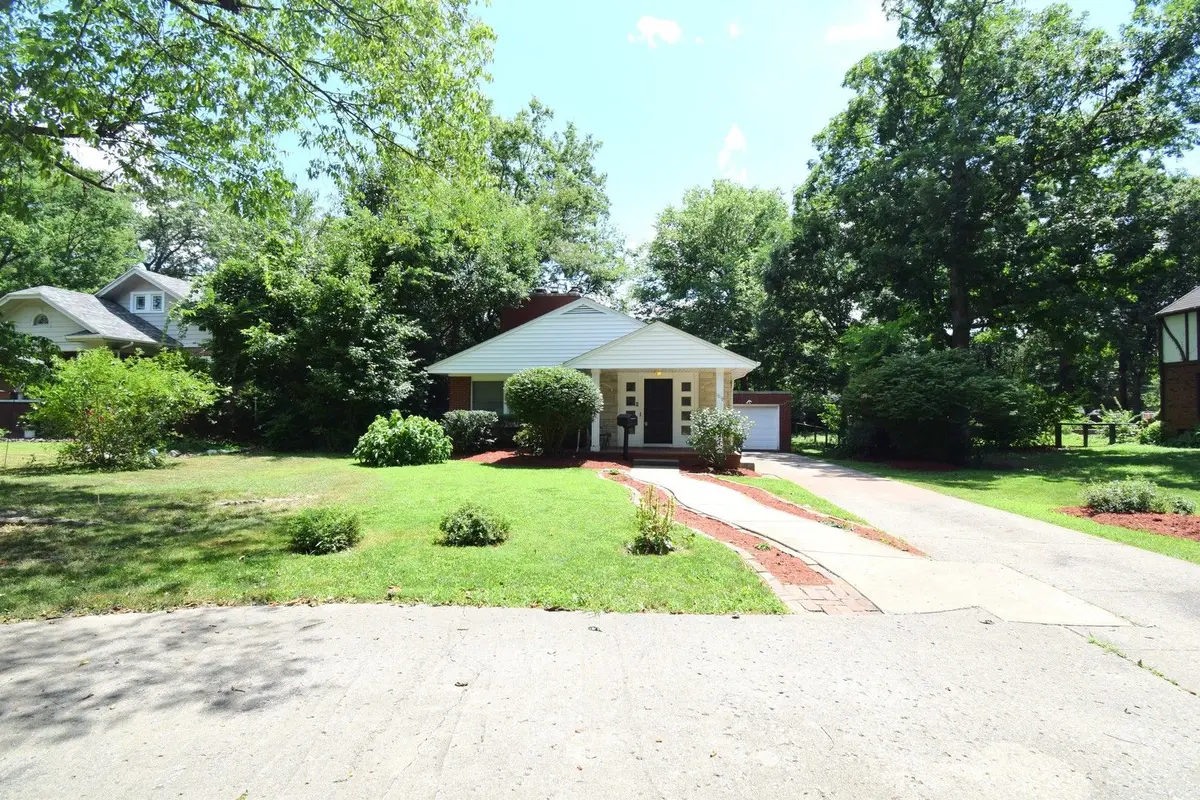 1819 Richview Road