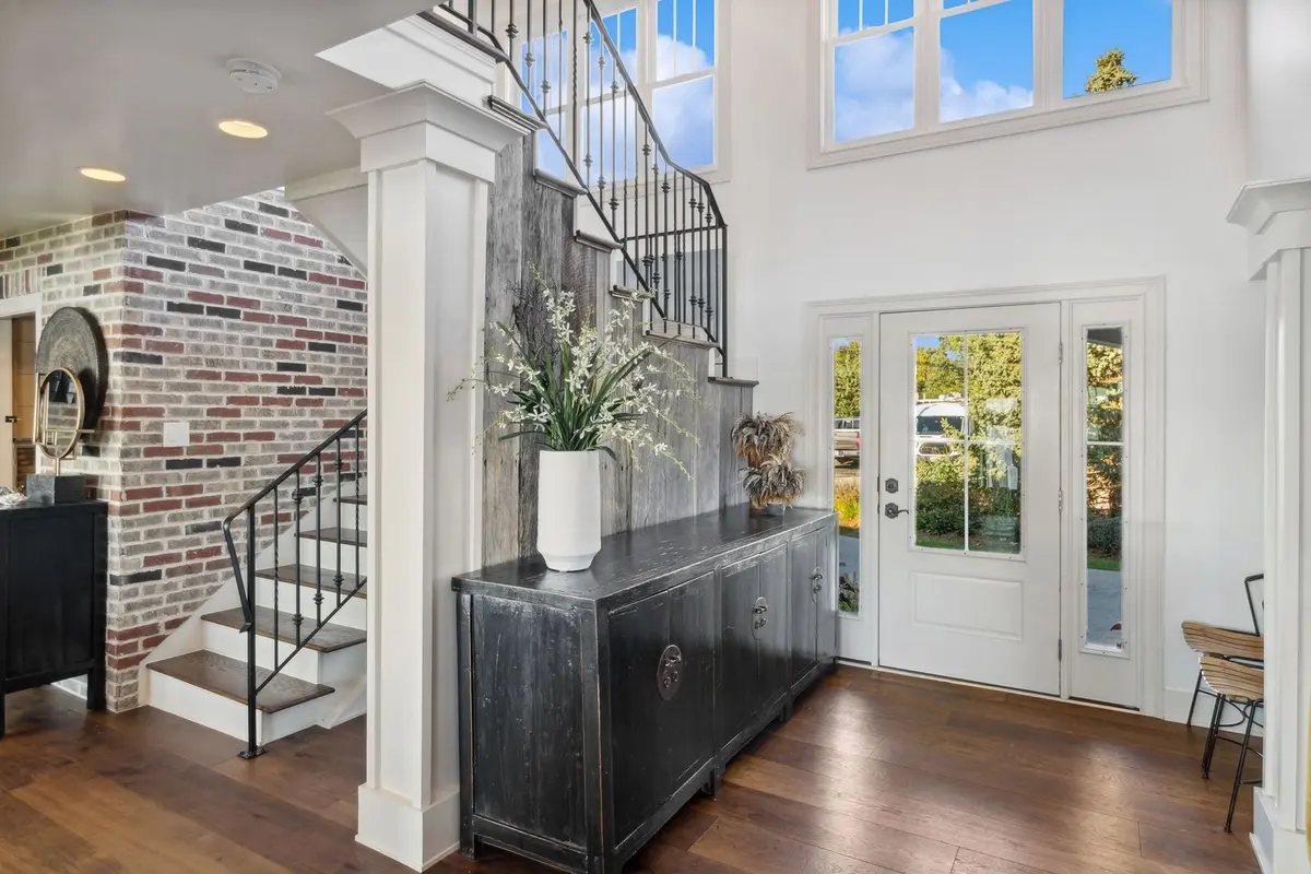 245 Sunrise Lane