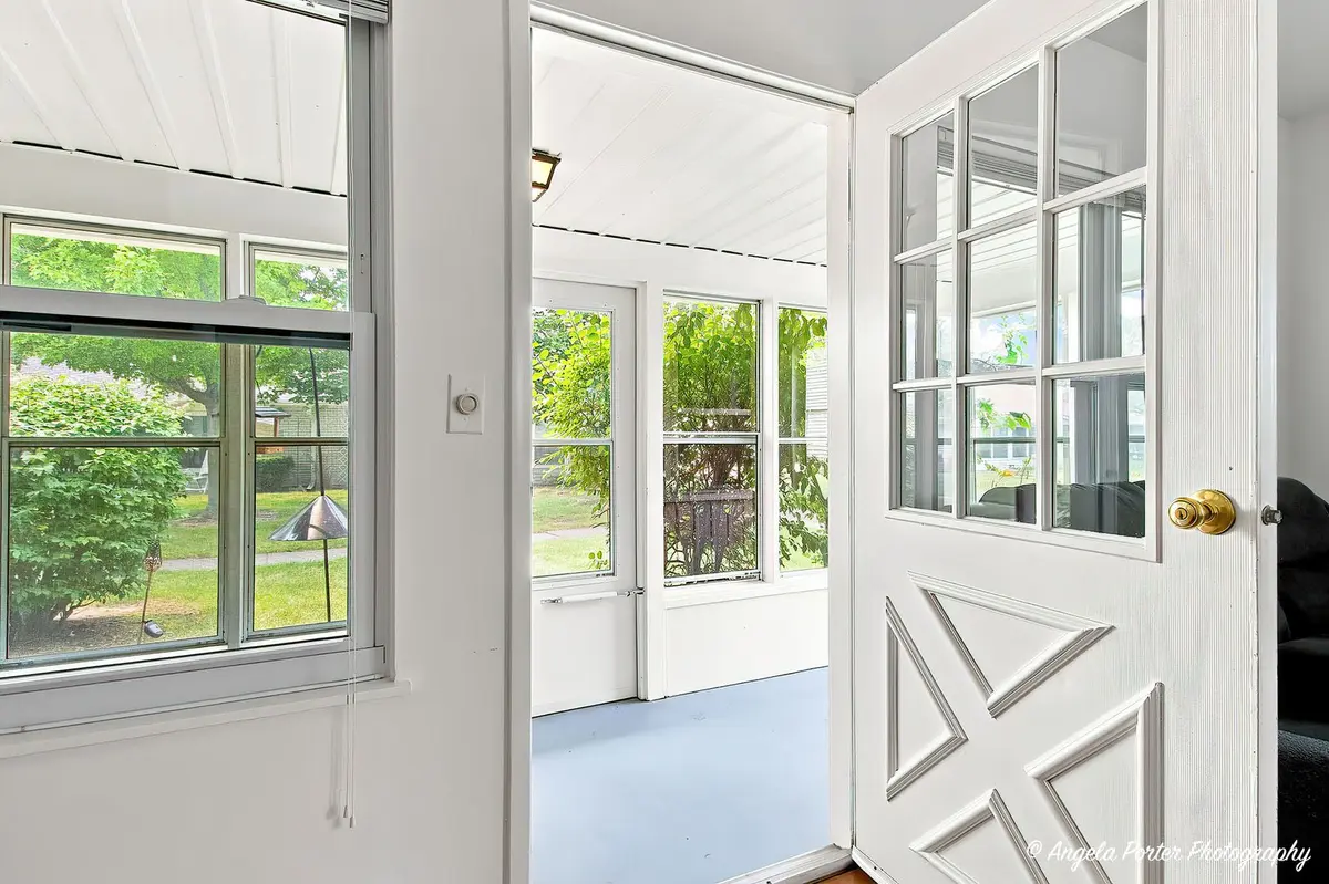 7323 Chevy Chase Court