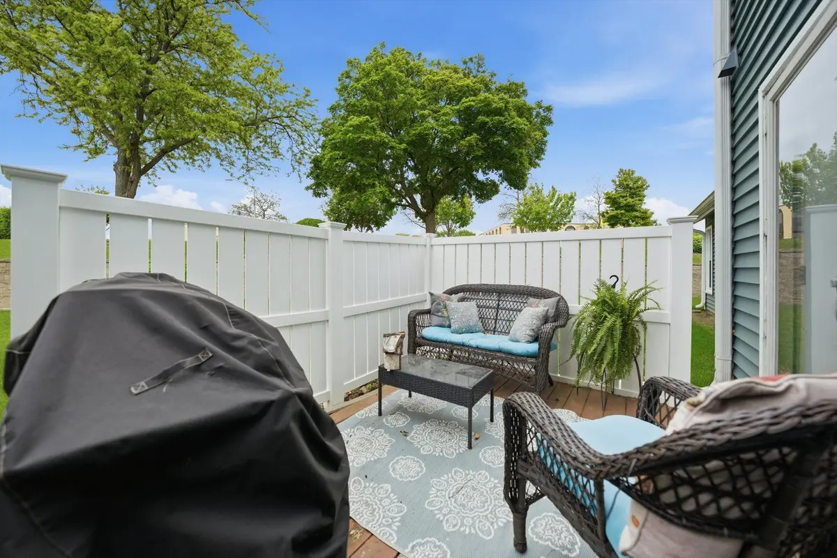 125 S Atherton Court