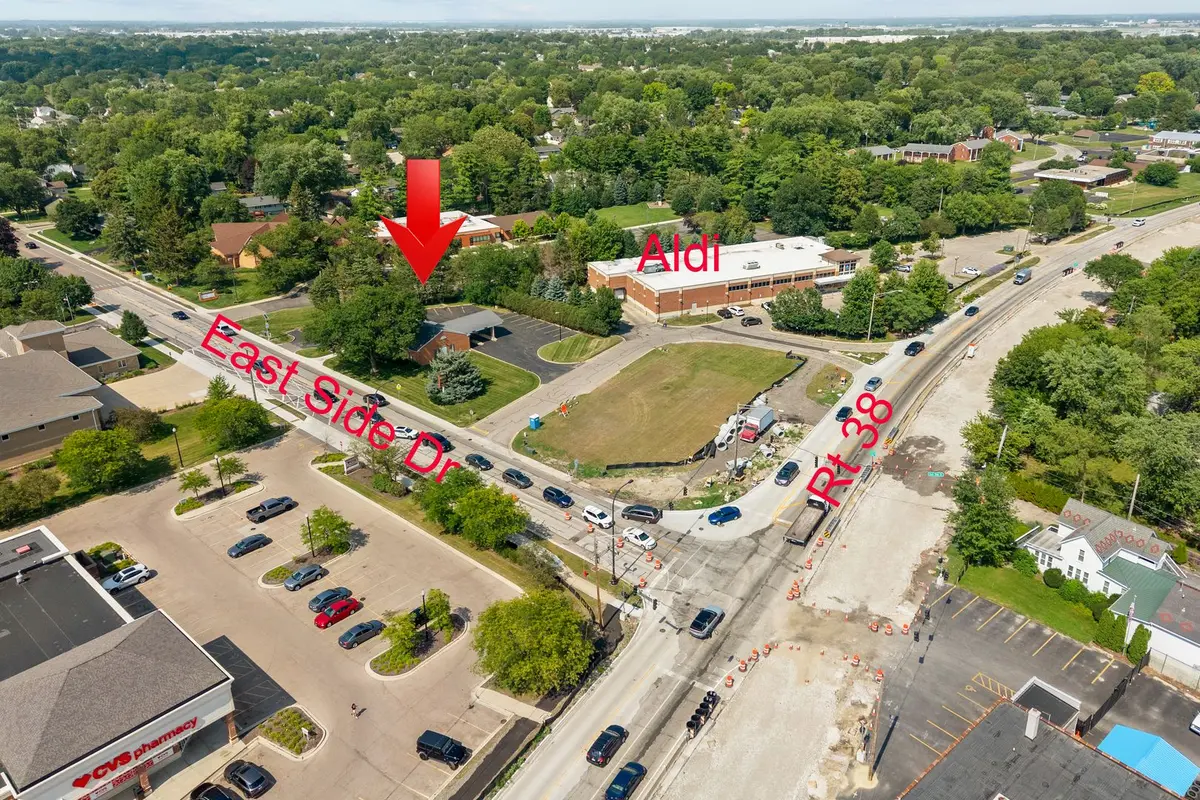 111 East Side Drive
