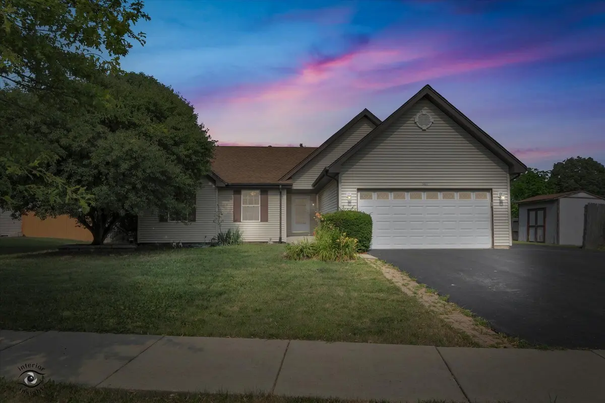 1407 Peacock Lane