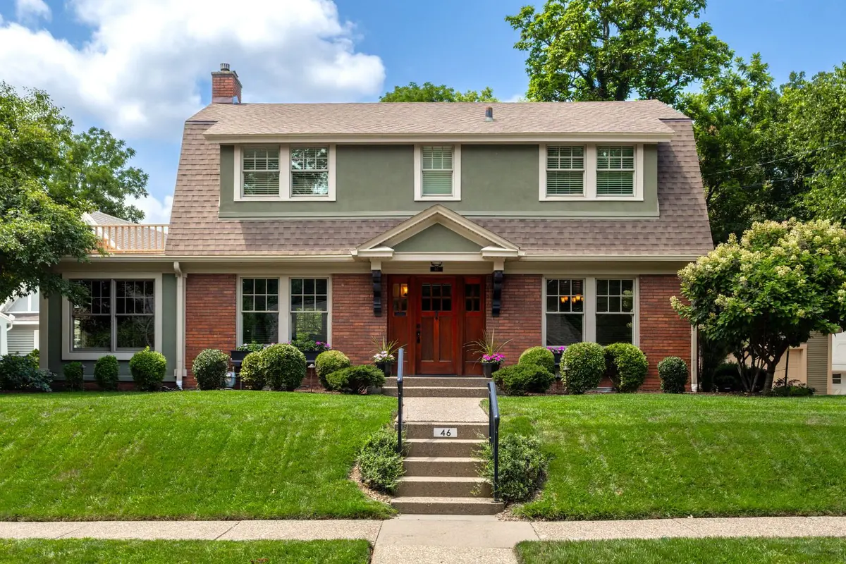 46 Kenwood Avenue